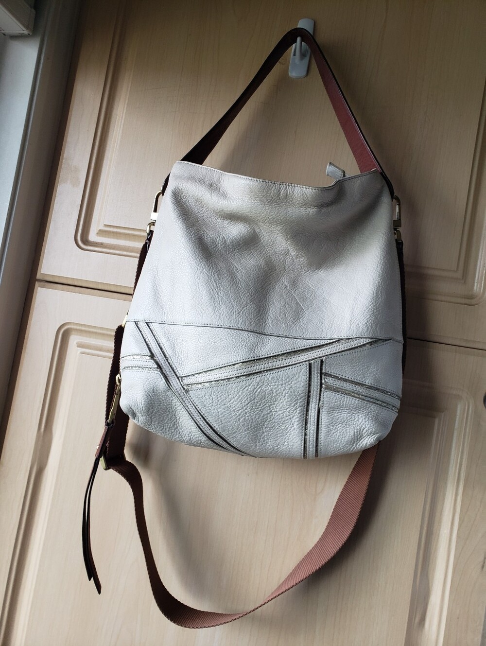 Fossil Women's White Leather Hobo Bag with Adjustable Strap